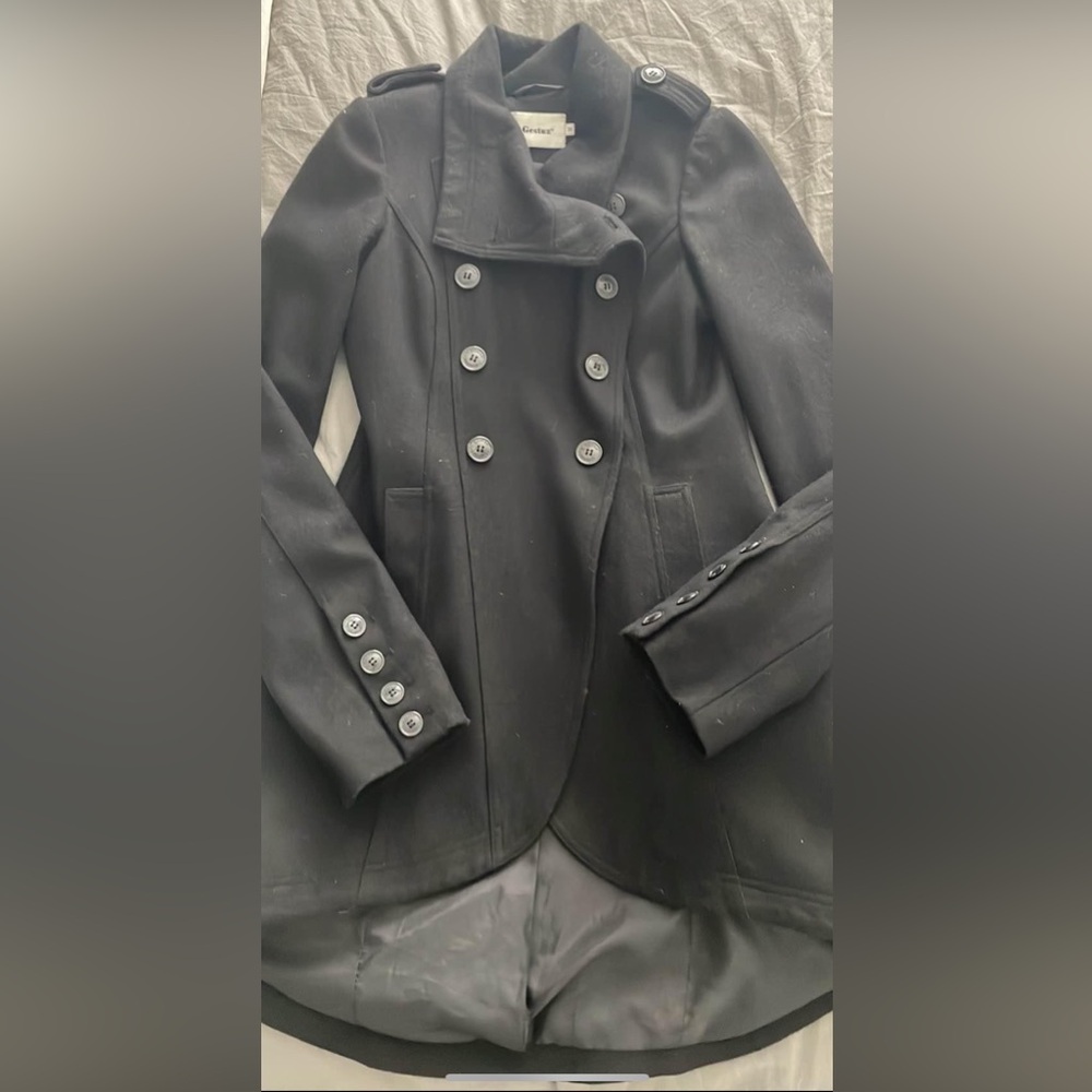 Gestuz wool penguin coat size s